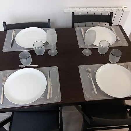 La Cour Fleurie, Confort 디종