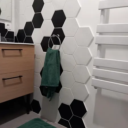 La Cour Fleurie, Confort 第戎