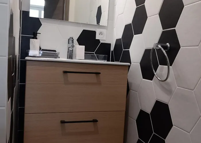 La Cour Fleurie, Confort Apartamento