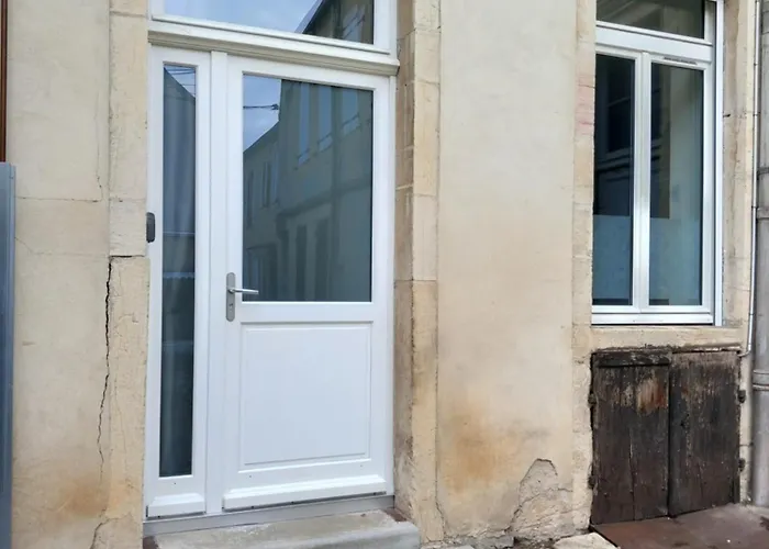 La Cour Fleurie, Confort Dijon